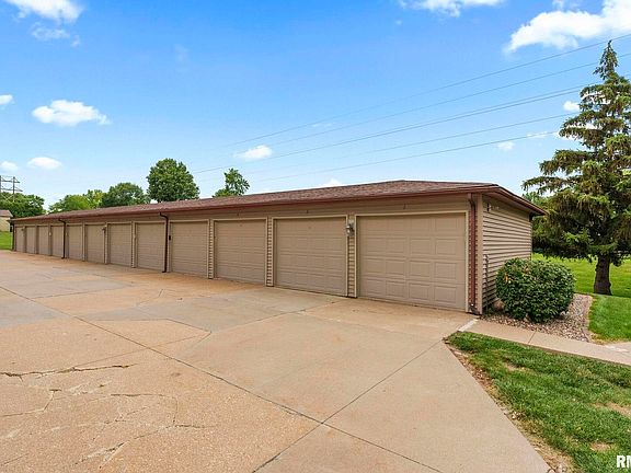 2nd image of 4190 Mallard Ct APT 1