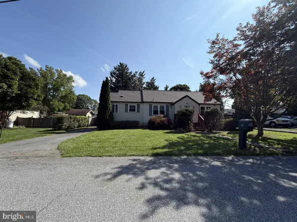 108 Paradise Ave, Mount Airy, MD 21771