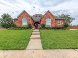 3701 W South Park Blvd, Broken Arrow, OK 74011