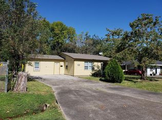 500 Bluebonnet Dr, La Marque, TX 77568