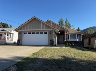 340 Robson Pl, Clearwater, BC V0E1N1