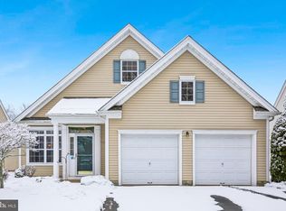 378 Blanketflower Ln, West Windsor, NJ 08550