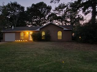 6107 Deerfield Ct, Morrow, GA 30260