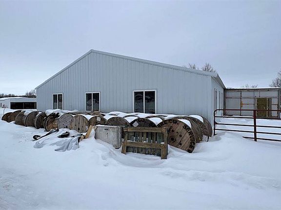 3rd image of 3026 180th St