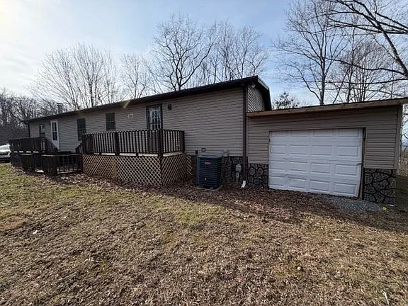 2nd image of 1725 Tech Rd