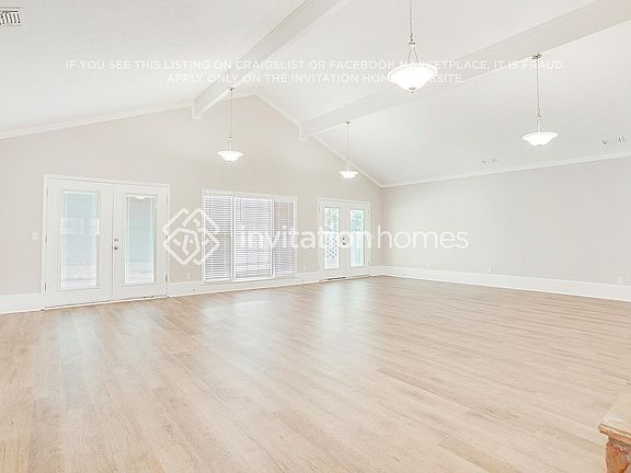 4th image of 5138 Lake Forest Dr SE