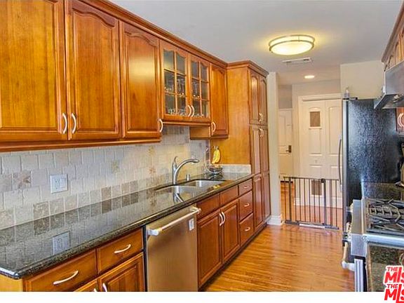 3rd image of 2486 S Centinela Ave APT 202