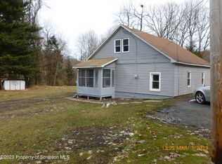 1 River St, Archbald, PA 18403