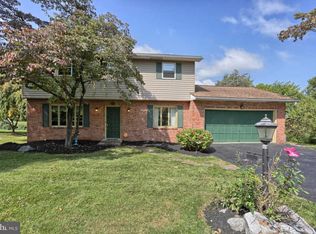 720 Sandhill Rd, Hershey, PA 17033