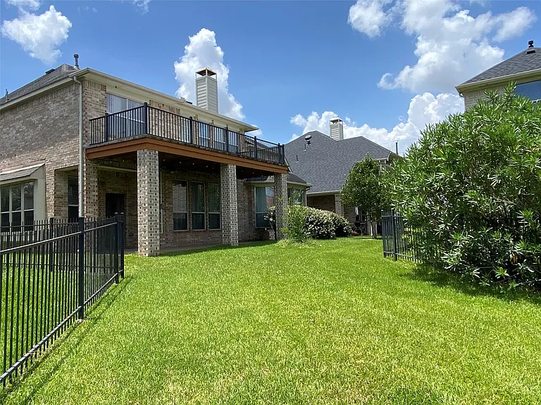 14207 Ashmore Reef Ct — Photo 24