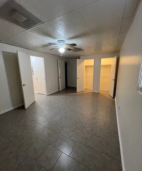 4655 Highland Ave — Photo 7