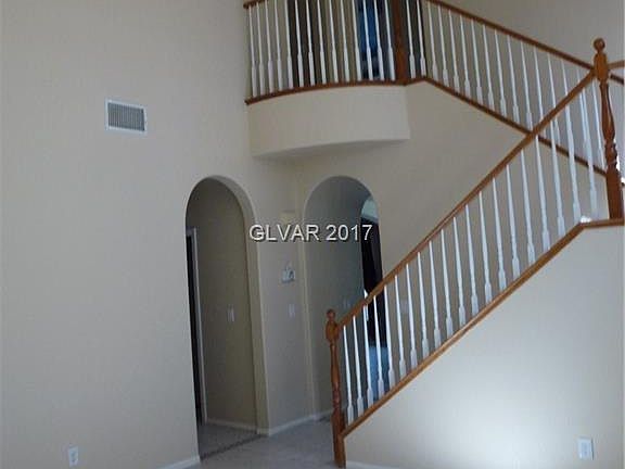 4th image of 552 Tecate Valley St