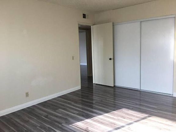5th image of 305 N Marguerita Ave APT 3