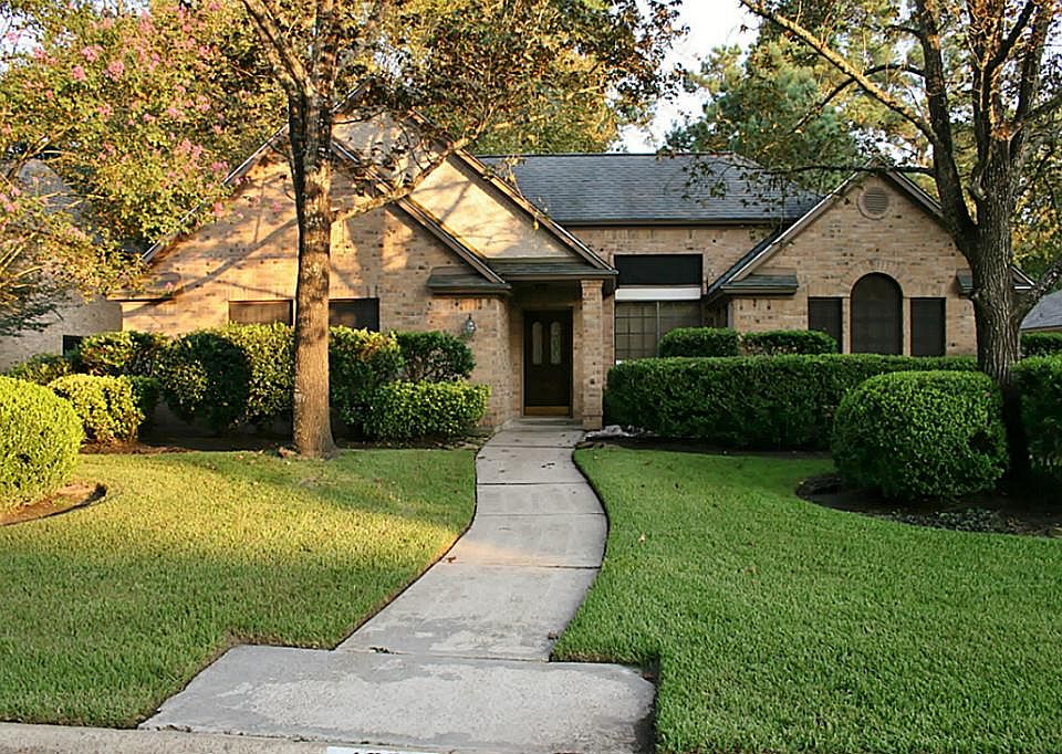 1st image of 4014 Valley Haven Dr