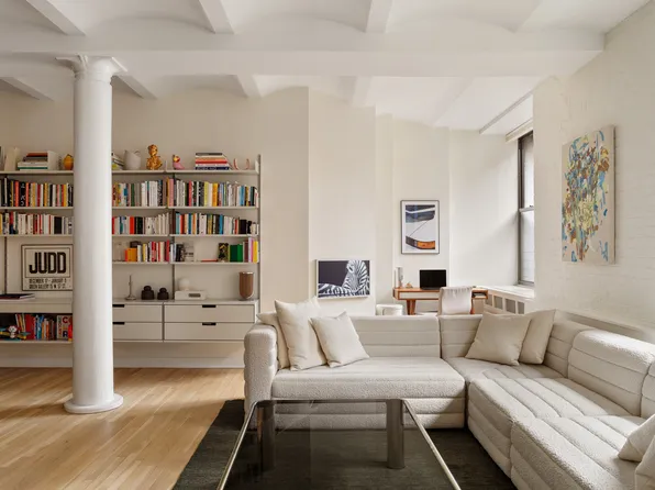 55 Hudson Street image 3 of 9