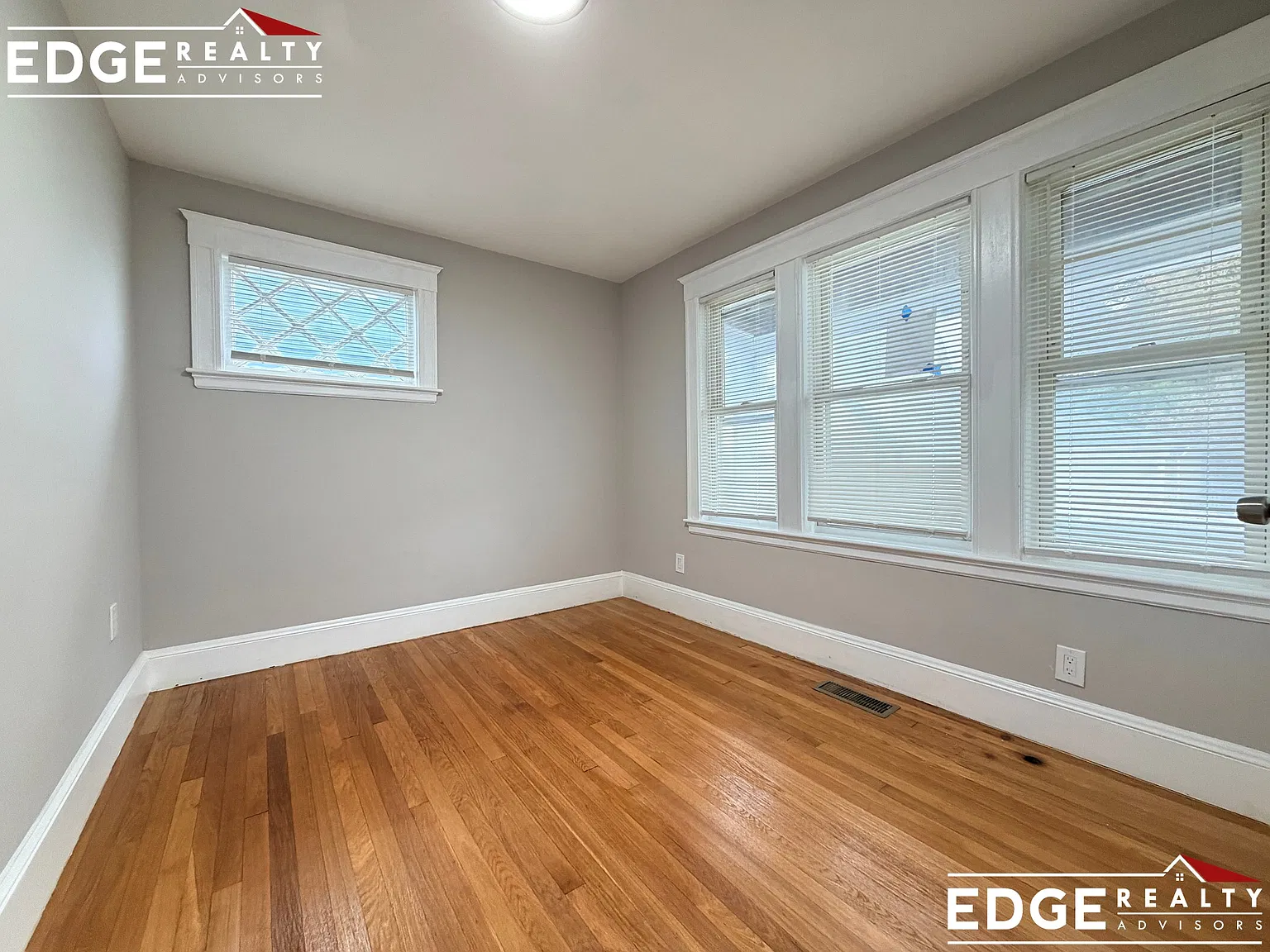 3 bed, 1.0 bath, $2,600 — Photo 4