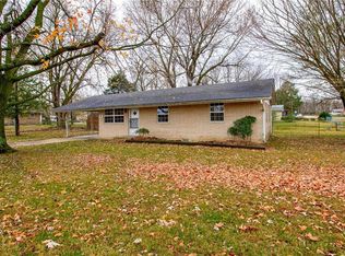 615 Pleasant Ave, Gentry, AR 72734