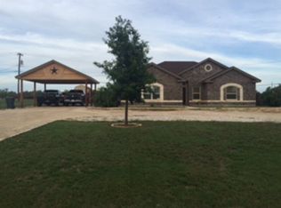 74 Briar Crown, Uvalde, TX 78801