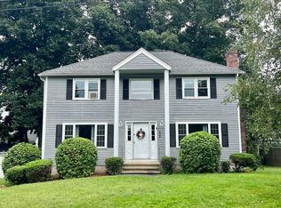 33 Offer St, Haverhill, MA 01835