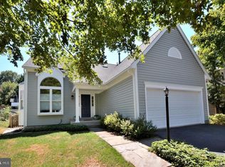 46386 Hampshire Station Dr, Sterling, VA 20165