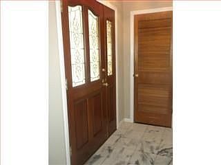 4th image of 215 Alta Loma Dr