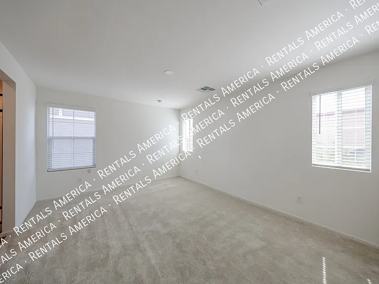 16875 N 12th St #33 — Photo 36