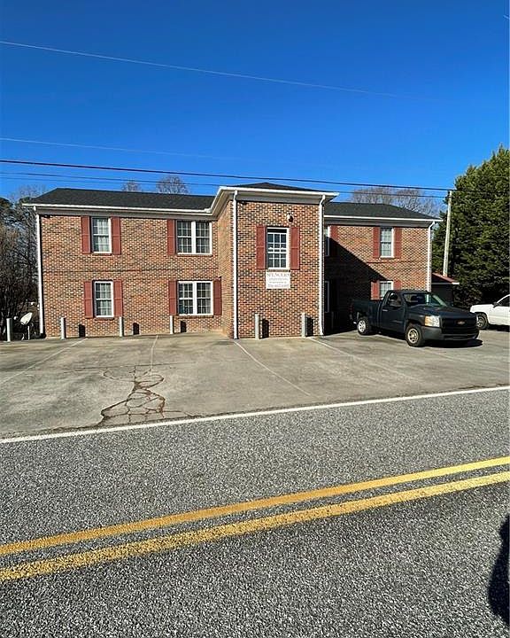 1st image of 617 John McGrady Rd