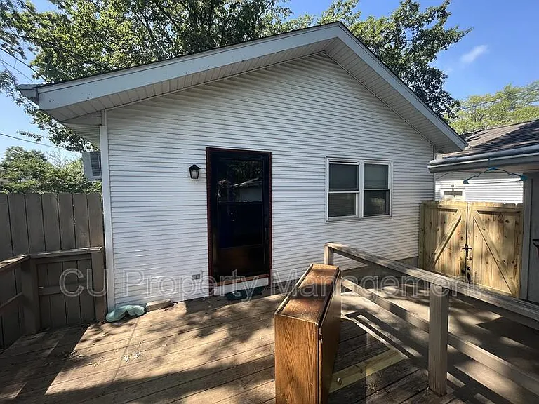 508 N Fair St — Photo 4
