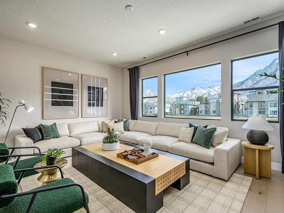 1st image of 2006 E Wilshire Rd #8