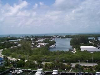 1st image of 1204 Bonefish Tower