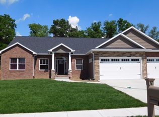 1624 Hoechester Rd, Springfield, IL 62712