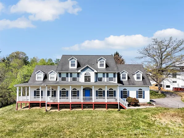 237 Midway Xing, Clyde, NC 28721