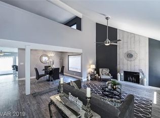 4776 Mountain Valley Rd, Las Vegas, NV 89121