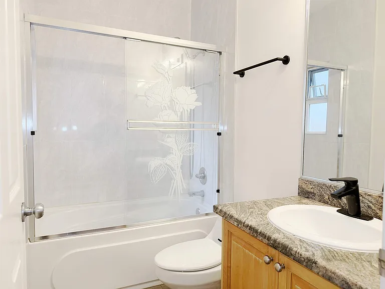 6952 Curtis St — Photo 10