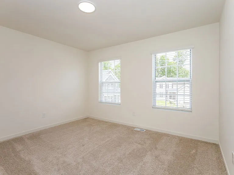 8051 Moonlight Creek Ln — Photo 20