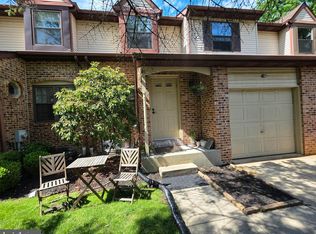 51 Greensward Ln, Cherry Hill, NJ 08002