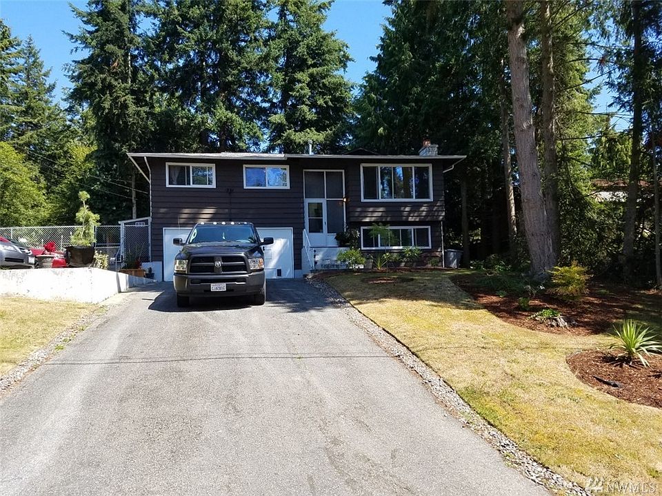 1st image of 16403 64th Ave W
