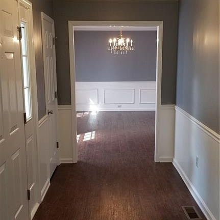 4th image of 102 Seawright Dr