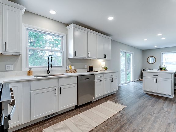 2nd image of 6305 Lani Ln