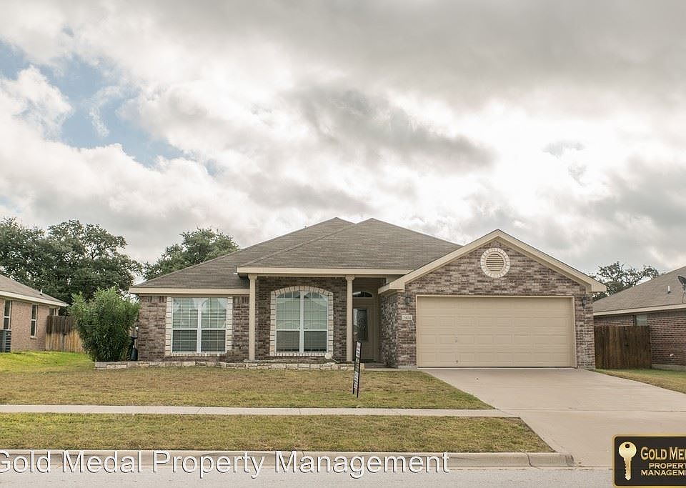 1st image of 2404 Isabelle Dr