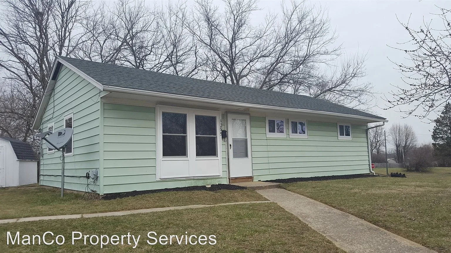 1295 Honeybee Dr photo 1