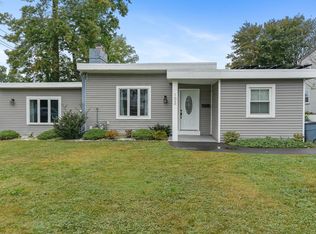 102 Seaview Ave, West Haven, CT 06516