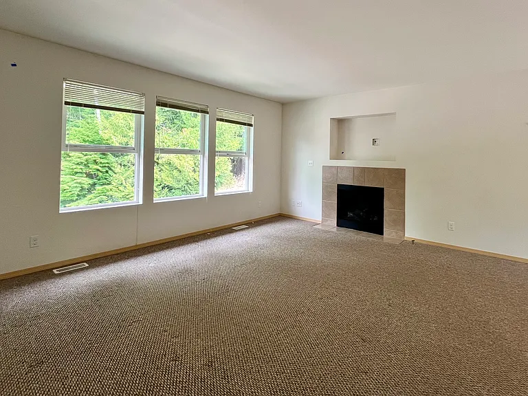 11718 Golden Ridge Pl NW — Photo 7