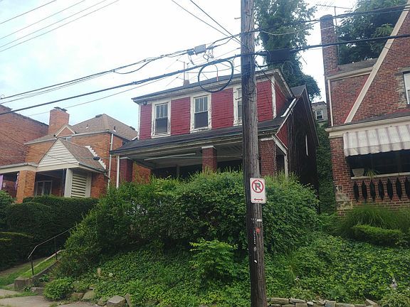 3rd image of 748 Anaheim St