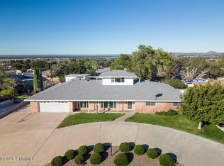 2105 Huntington Dr, Las Cruces, NM 88011