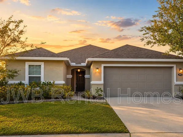 3955 Connecticut Ave, Orange Park, FL 32065