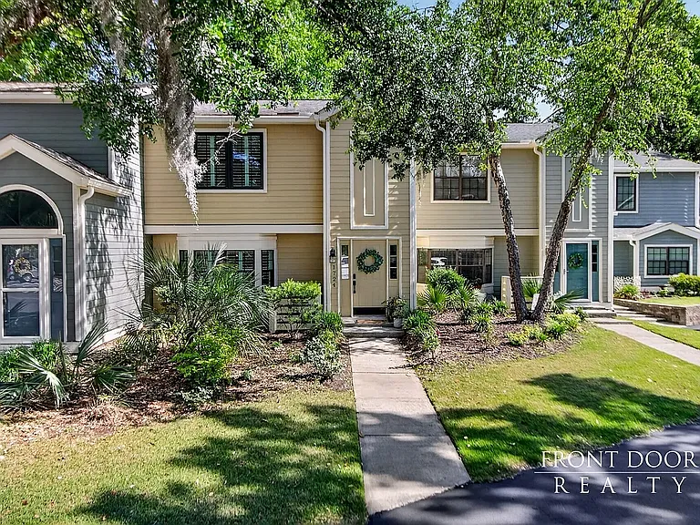 1724 Villa Maison — Photo 2