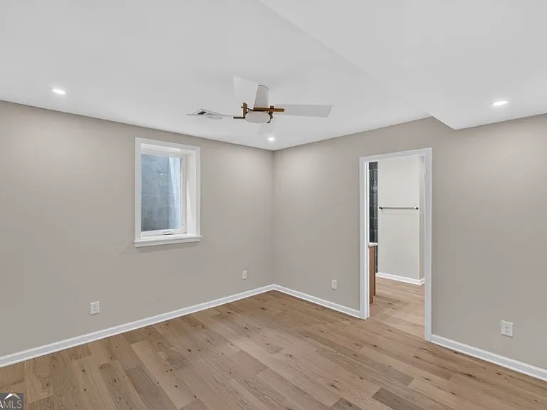 4996 N Peachtree Rd #1 — Photo 21