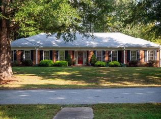 301 Cutty Sark Rd, Winston Salem, NC 27103