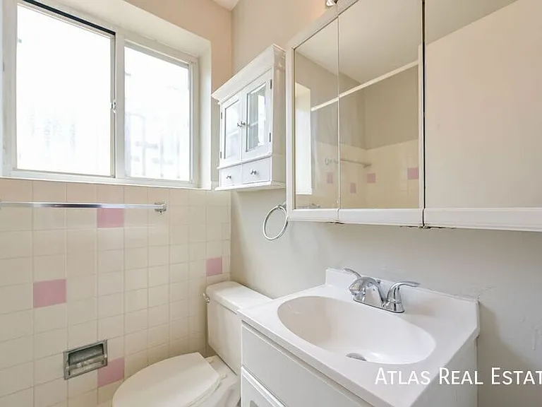 510 N Dayton St #7 — Photo 14